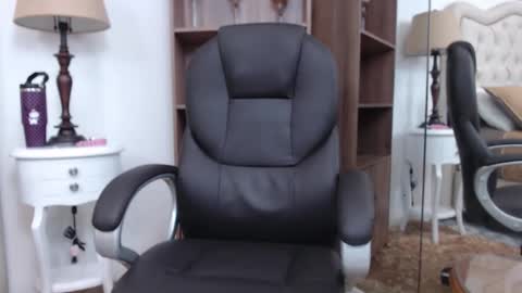 Vannellope online show from March 24, 2:33 pm