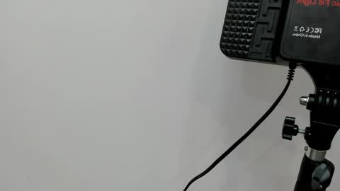 Vannellope online show from April 5, 1:53 pm