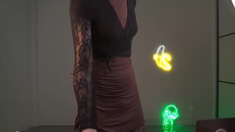 VelvetTGirl online show from March 29, 7:36 pm