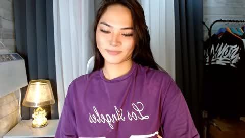 violet online show from September 19, 6:30 am