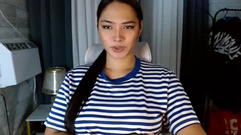 violet online show from October 10, 12:44 am