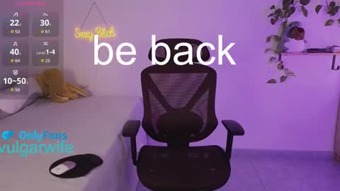 Vikky online show from December 21, 9:09 pm