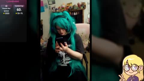 Snapshot of waysoft23 chatting on January 28, 1:27 pm Ash online show from January 28, 1:27 pm