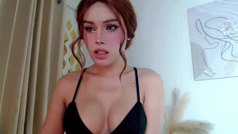 kiara online show from April 10, 6:41 am