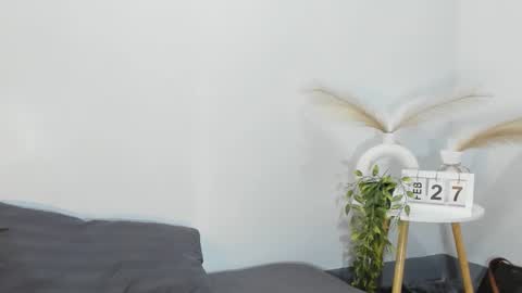 winter_innova online show from February 26, 10:59 pm