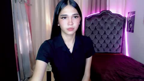 xairah_doux online show from October 12, 6:49 am