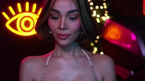 Anne online show from March 1, 1:53 am