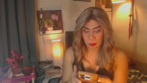 Snapshot of xhardcock2playx chatting on December 15, 1:22 pm GODDESS KRISTEL online show from December 15, 1:22 pm