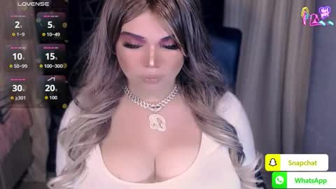 xHUGECOCKTILLCUMX online show from February 27, 9:15 am