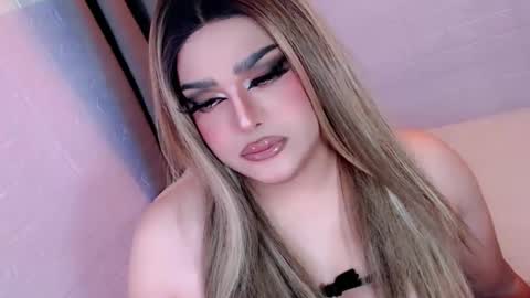 xsabbylicious69 online show from April 17, 2:14 am