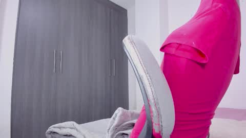 xtalianahotx online show from January 15, 1:59 am