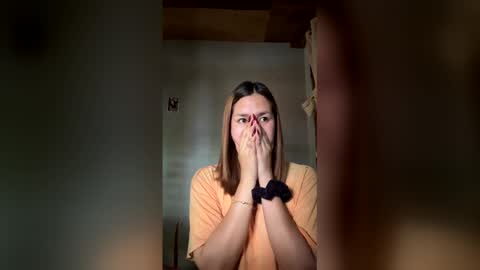 Dyanna Zulla online show from February 19, 7:05 am