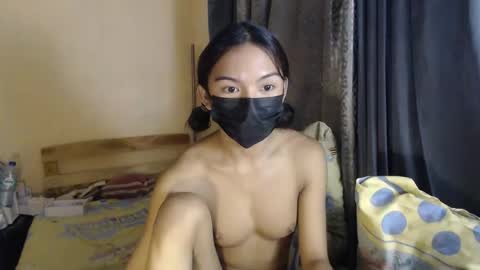 xxurmysterygirlxx online show from April 30, 7:51 pm