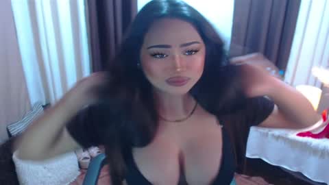 OLIVIA online show from June 9, 5:23 pm