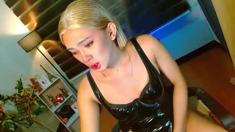 miss yasii online show from March 26, 9:07 pm