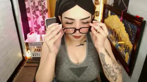 yassiered online show from March 2, 10:55 am