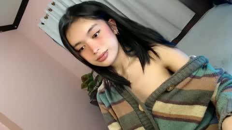 Snapshot of yougotelise69 chatting on March 12, 9:45 pm HAPPY BIRTHDAY TO ME online show from March 12, 9:45 pm