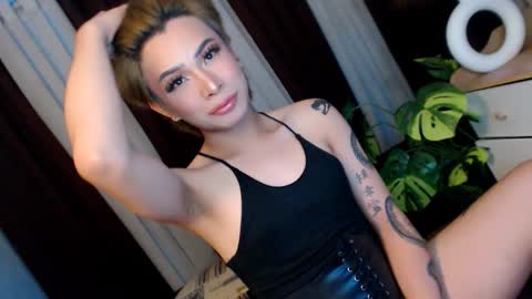 CALL ME DIMPLE STAR xx  online show from January 10, 3:40 pm