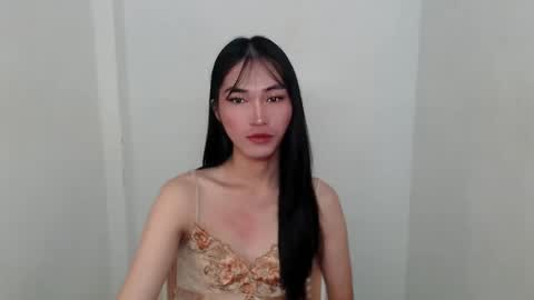    online show from March 6, 10:44 pm