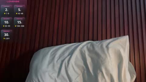 Snow Galvez online show from September 21, 6:30 am