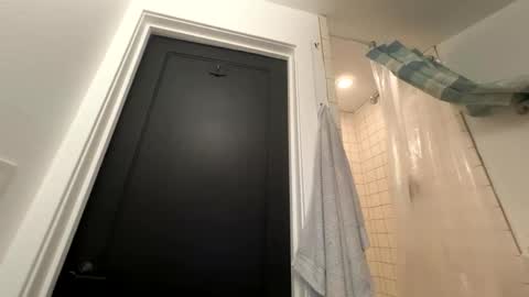 BbyTSSLut online show from March 1, 1:00 am