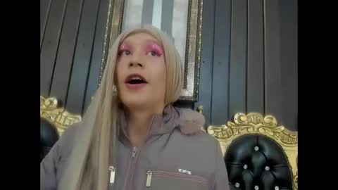 Megan online show from April 5, 4:10 am