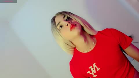 ZOE online show from February 2, 2:05 pm