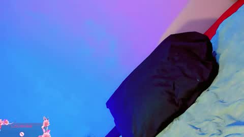 ZOE online show from March 19, 3:56 pm