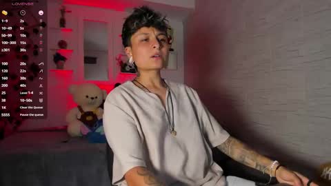 Zury Ramirez online show from September 18, 12:05 am