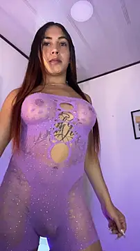 jesica  simpson online show from November 22, 12:18 pm