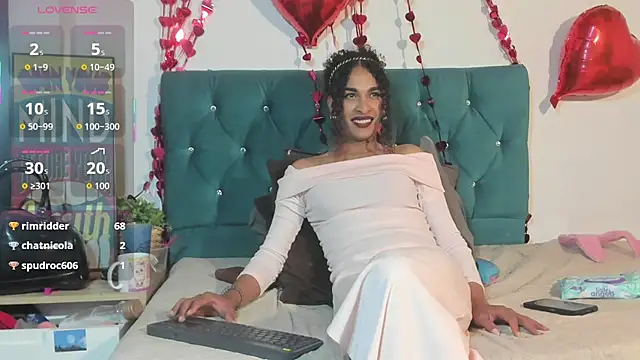 StefanyMiler online show from March 29, 2:34 am