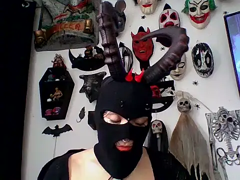 FeticheMacabre online show from January 6, 4:55 pm