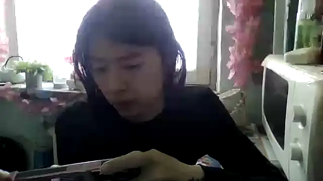 CarlyJoy online show from November 3, 7:29 am