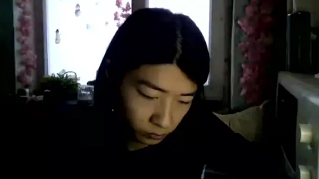 CarlyJoy online show from December 21, 11:05 am