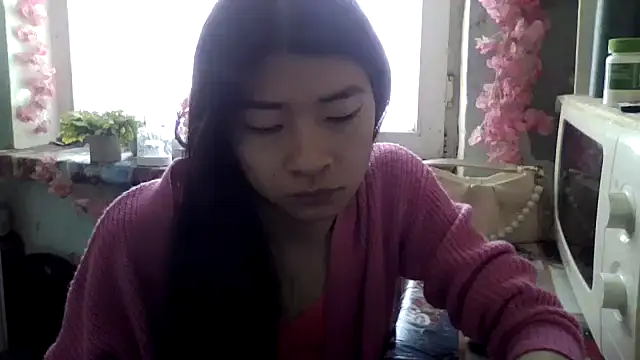 CarlyJoy online show from February 18, 8:22 am