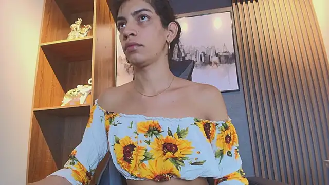 Alahia Rodriguez online show from March 12, 1:38 pm