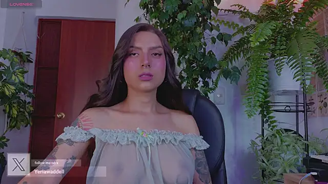 Yeriawaddell  online show from March 13, 12:16 am