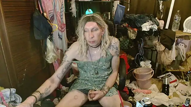 Ombeline1 online show from January 5, 5:27 pm