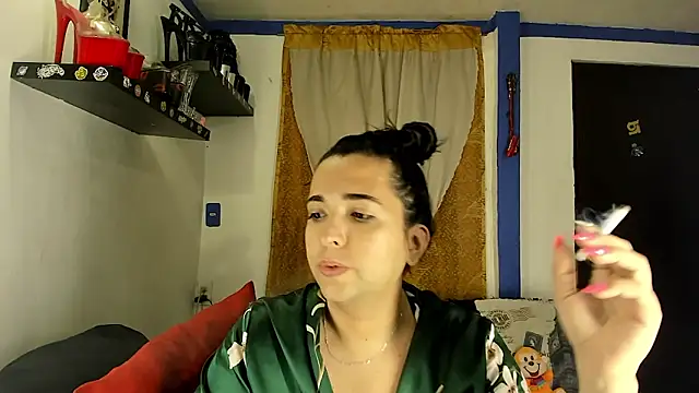 SARAMISHA online show from March 21, 4:45 pm