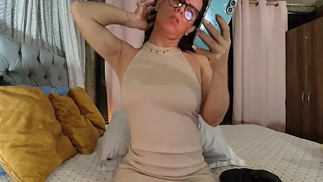 sweet jessicats online show from November 28, 3:41 am