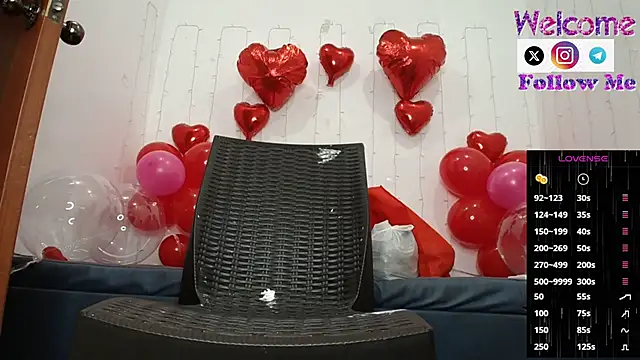 SofiaMadisson online show from February 8, 2:38 pm