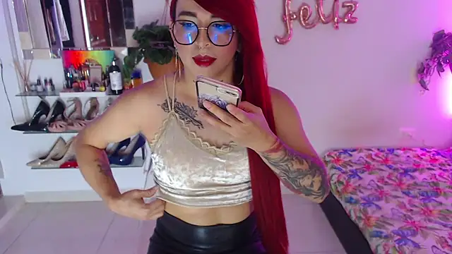 Snapshot of Laveneno_ortiz07 chatting on December 23, 10:01 pm Laveneno ortiz07 online show from December 23, 10:01 pm