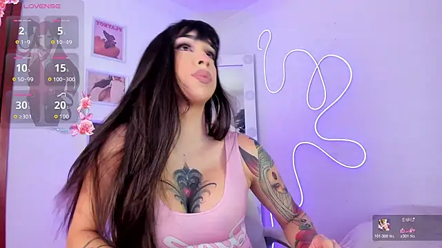 JulietaBomGV online show from April 7, 7:09 am