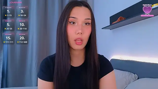Kaia Sunshine Mia online show from June 19, 2:32 pm
