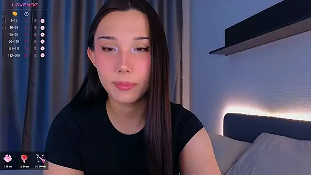 Kaia Sunshine Mia online show from July 1, 9:21 am