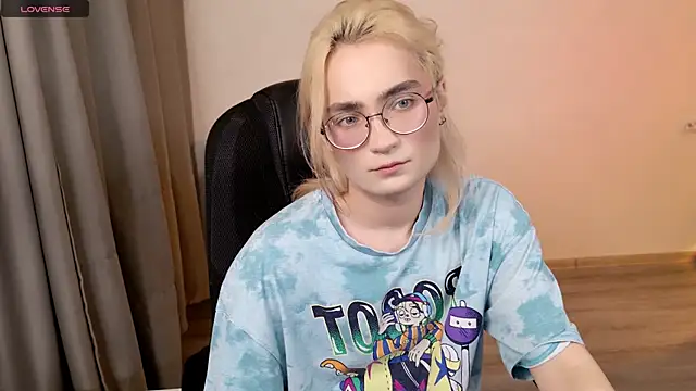 CuteYukiKun online show from March 15, 7:17 pm