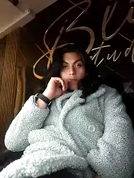 Ariana Rodriguez  online show from March 12, 6:40 am