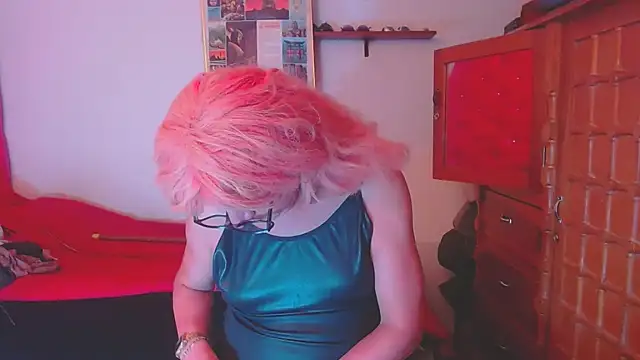 LorenJade online show from November 16, 1:04 am