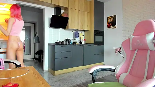  Alice Kitty online show from April 11, 11:36 am