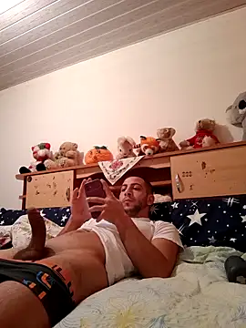 emea4 online show from February 15, 3:22 pm